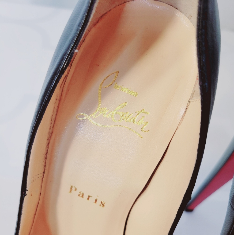 Christian Louboutin Black Leather Platform Pumps - Picture 7 of 16